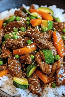 Ein Pfannengericht Teriyaki Rindfleisch mit Reis 22 Ein Pfannengericht Teriyaki Rindfleisch mit Reis