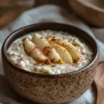 Overnight Oats with Cinnamon and Pear